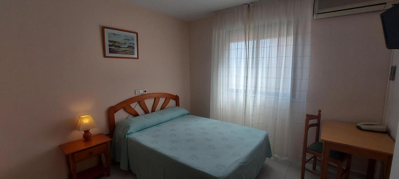 Los Narejos Hotel Los Alcazares Bagian luar foto